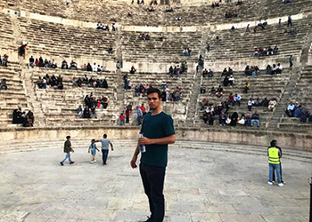 يوميات-طالب-في-بلد-عربي-1